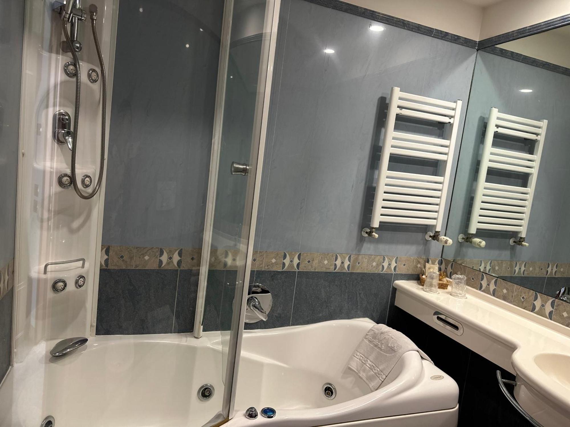 Gardenia Hotel Lazzaro Buitenkant foto