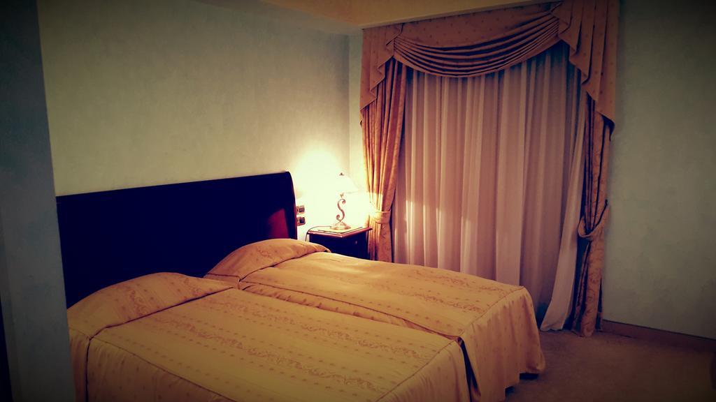 Gardenia Hotel Lazzaro Buitenkant foto
