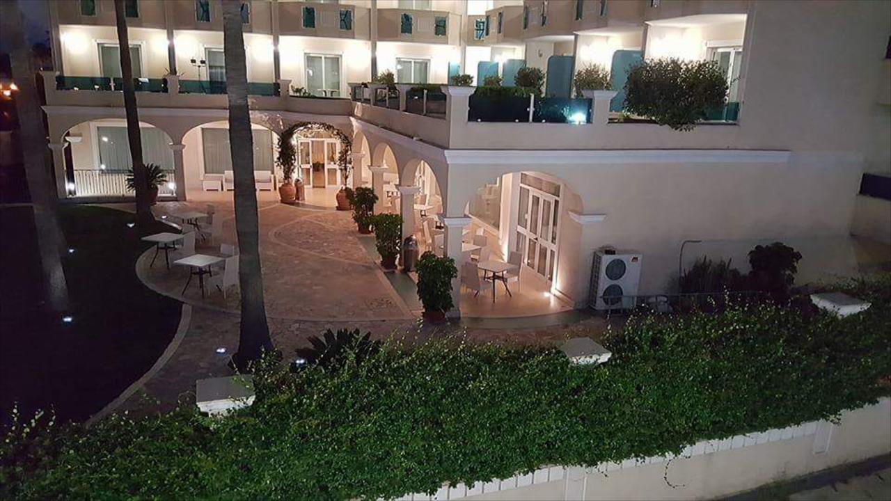 Gardenia Hotel Lazzaro Buitenkant foto